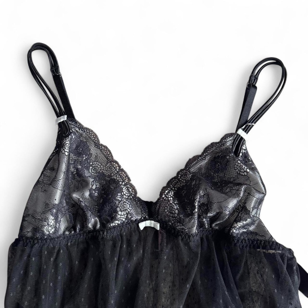 Sexy Little Thing Victorias Secret Black and white lace babydoll teddy - Picture 2 of 4